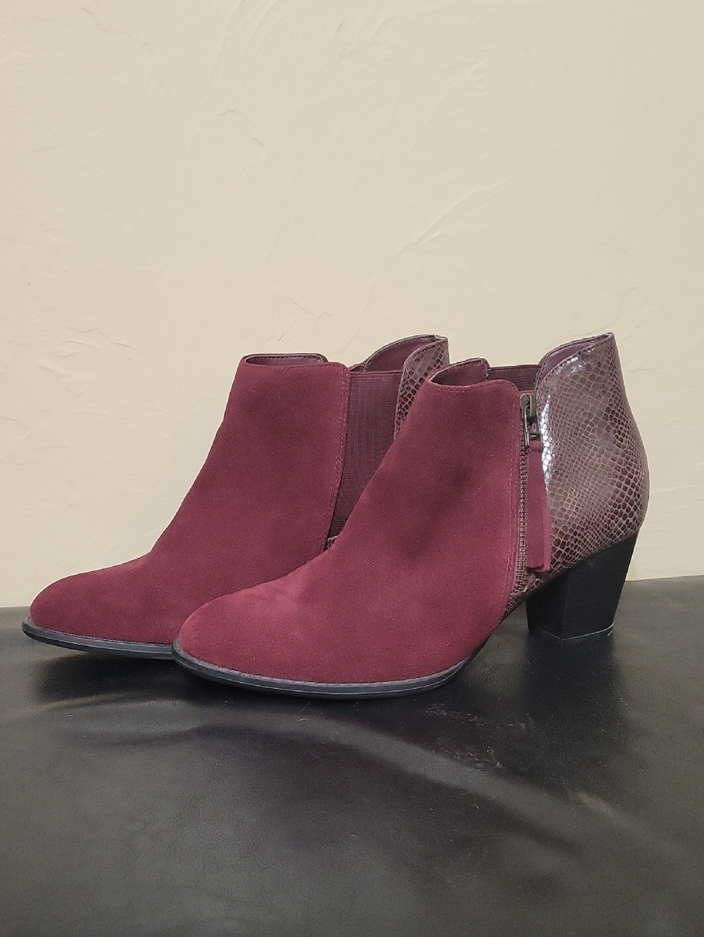 Vionic Anne Merlot Snake Booties 8